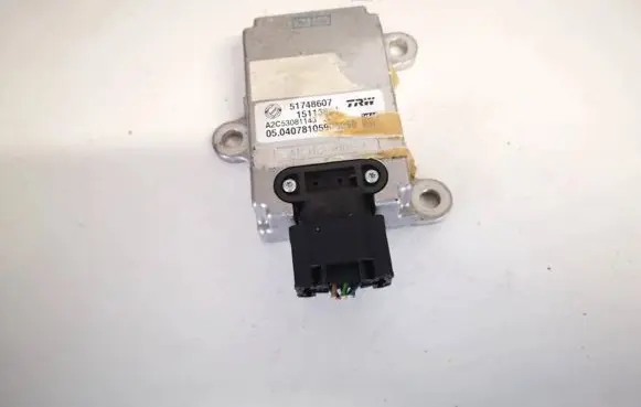 Alfa Romeo 159 ESP acceleration yaw rate sensor 51748607 15113801