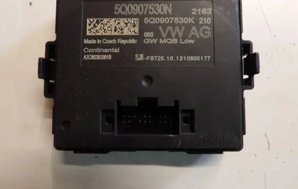 Skoda Octavia Mk3 (5E) Gateway control module 5Q0907530N 5Q0907530K A2C86263301B