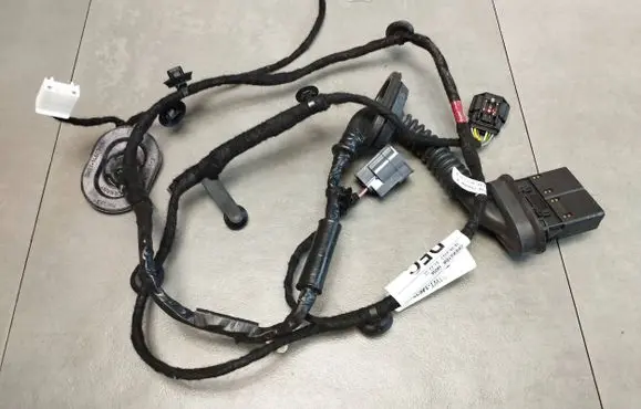 Volkswagen Amarok II Rear door wiring loom N1WT14632
