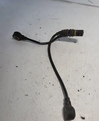 BMW 5 E39 Detonation knock sensor 1703276