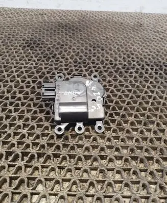 Mazda 3 II Air flap motor/actuator 