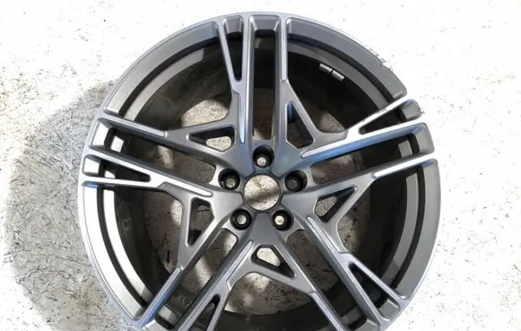 Audi R8 4S R20 alloy rim 