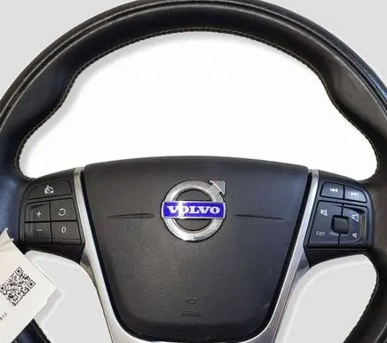 Volvo V40 Steering wheel