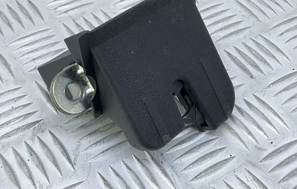 Volkswagen Golf VII Tailgate/trunk/boot lock/catch/latch 5G6827505