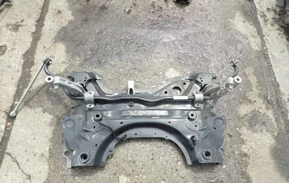Peugeot 308 Front subframe