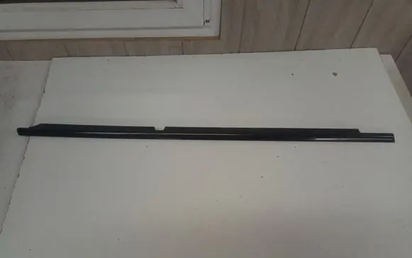 Mercedes-Benz C W204 Rear door glass trim molding A2047351665