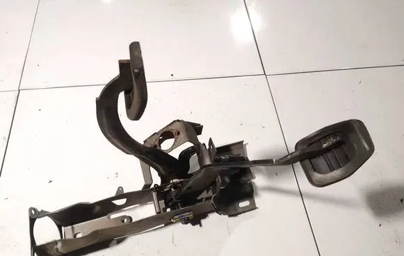 Audi 100 200 5000 C3 Brake pedal 
