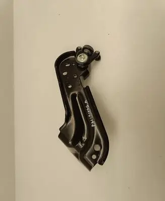 Chrysler Pacifica Sliding door lower roller guide/hinge 7J491X 996AB