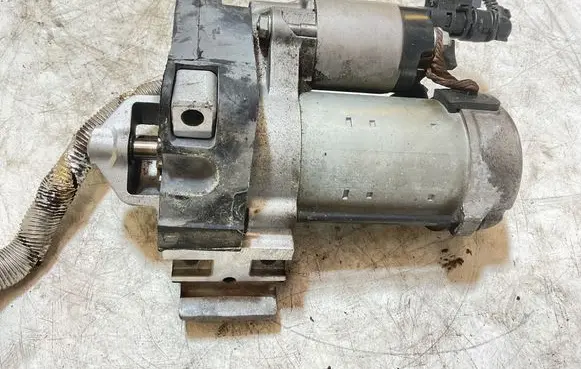 BMW X5 G05 Starter motor 8687064 TE438000 12FE2