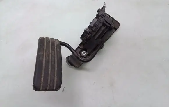 Renault Espace - Grand espace IV Accelerator throttle pedal 8200007513