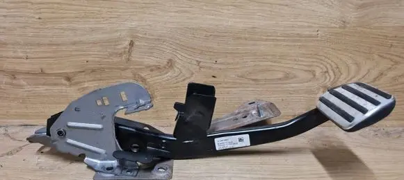 Volvo V50 Brake pedal 31341661
