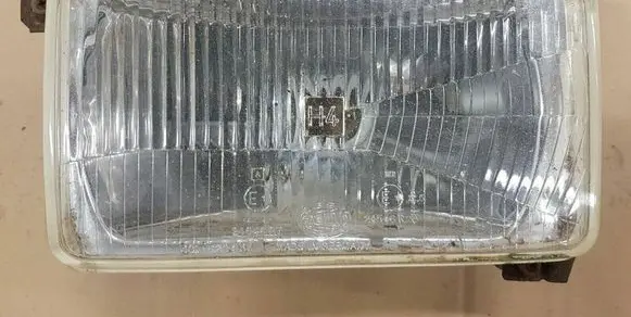 Volkswagen Jetta I Headlight/headlamp 161941017 161941043 LHD