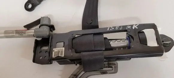 Volvo V50 Front seatbelt 30615571