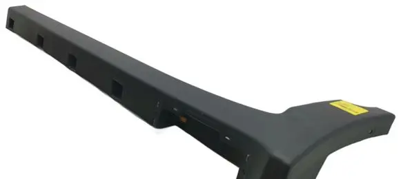 Foot area side trim