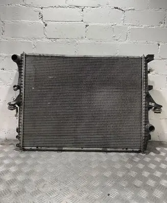 Porsche Cayenne (9PA) Coolant radiator 7L0121253A E1470