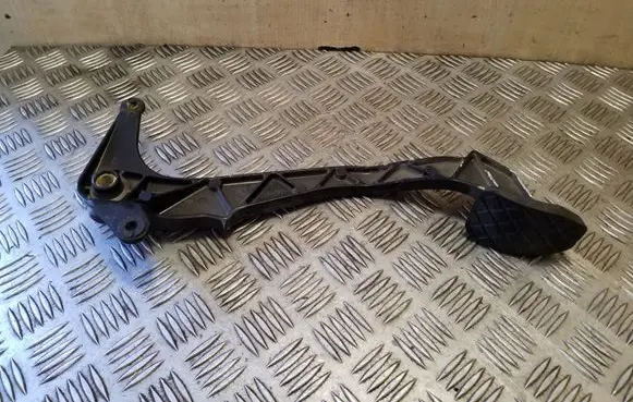 Clutch pedal