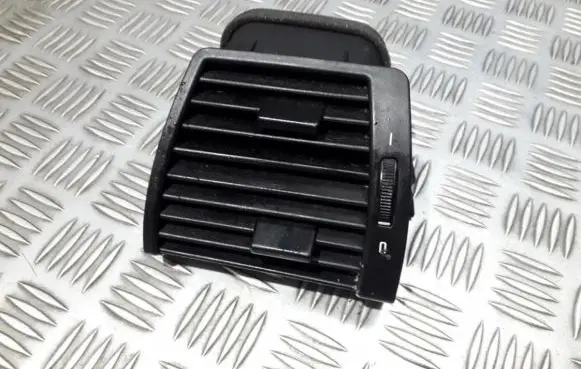 BMW X5 E53 Dashboard side air vent grill/cover trim 64228402215 64.22-8402215