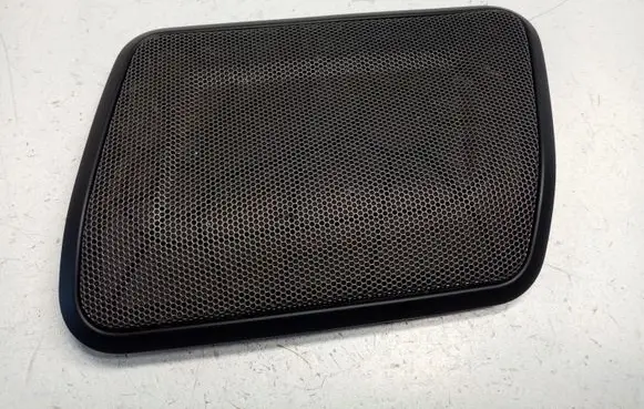 BMW 4 F32 F33 Parcel shelf speaker trim grill 7276918 51467321886