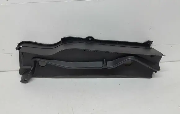 Wiper trim