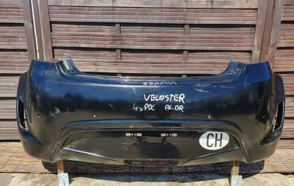 Hyundai Veloster Front bumper 000921