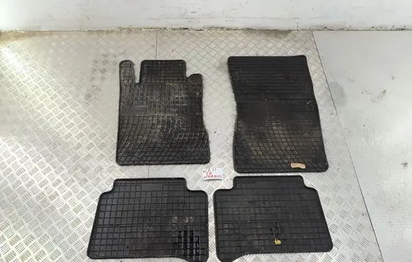 Mercedes-Benz E W211 Car floor mat set