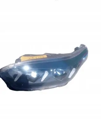 KIA Ceed Headlight/headlamp 92101J7500