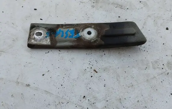 Tesla Model S Fender mounting bracket