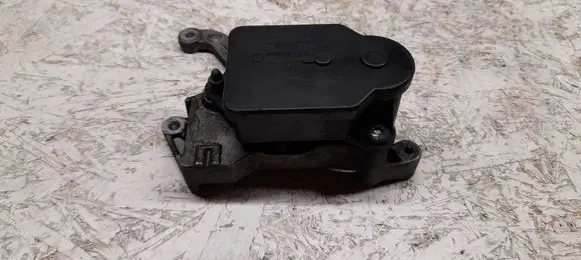 Opel Vectra C Intake manifold valve actuator/motor 55205127