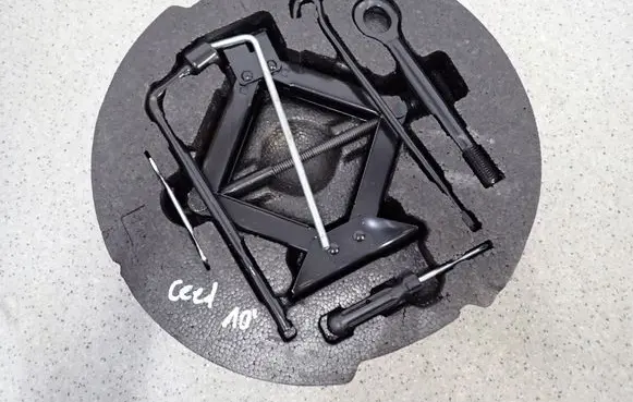 KIA Ceed Holder (bracket) 091491H000