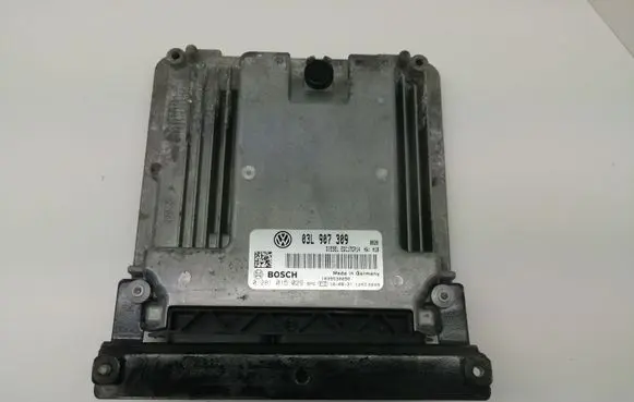 Volkswagen PASSAT B7 Engine control unit/module 03L907309 0281015029