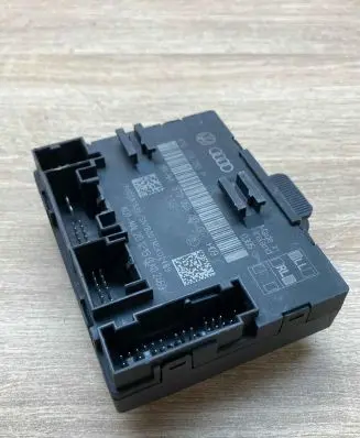 Audi A5 8T 8F Door control unit/module 8T0959793P