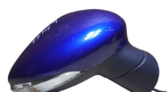 Ford Fiesta Front door electric wing mirror 