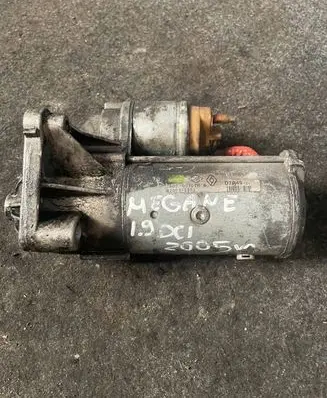 Renault Megane II Starter motor 8200331251 D7R49 28D50070TMB
