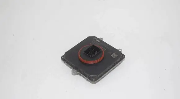 BMW 3 F30 F35 F31 LED ballast control module 7444686 8494844 63118494844