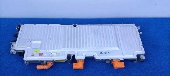 Porsche Macan (95C) Wireless charging module 95C915233T