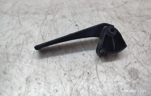 Peugeot 308 SW Engine bonnet (hood) release handle 
