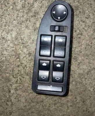 BMW 5 E39 Electric window control switch 8368966 8086 60MSE0MH