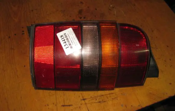 Renault Espace II Rear/tail lights