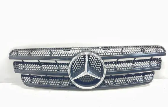 Mercedes-Benz ML W163 Front grill 1638800185