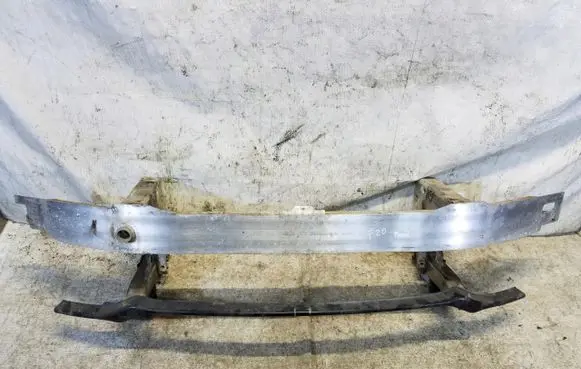 BMW 1 F20 F21 Front bumper support beam 