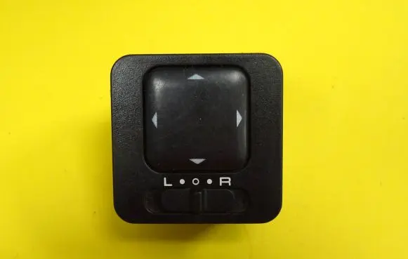 Mazda 6 Wing mirror switch