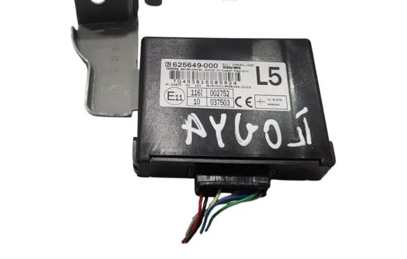 Toyota Aygo AB40 Immobilizer control unit/module 625649-000