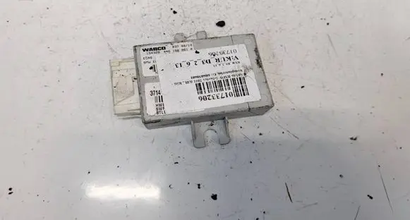 BMW 5 F10 F11 Other control units/modules 686038601 3714686038601