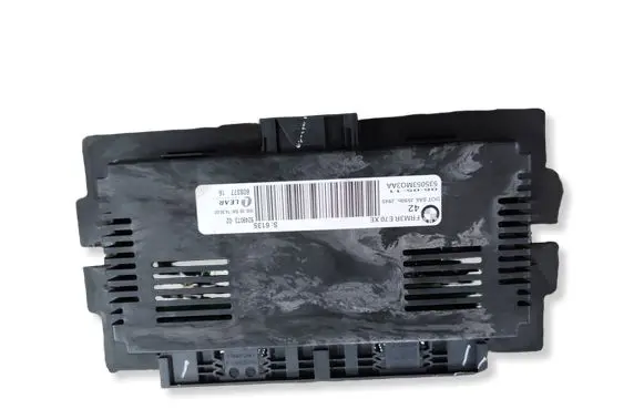 BMW X5 E70 Light module LCM 9249073 S6135 608377