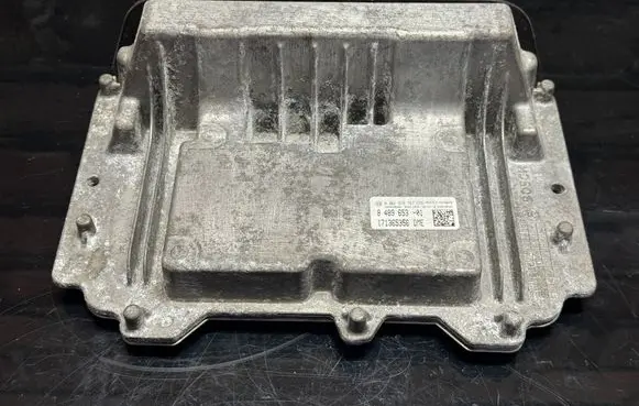 Engine ECU kit and lock set