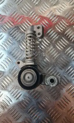 Volvo XC90 Alternator belt tensioner 31460374