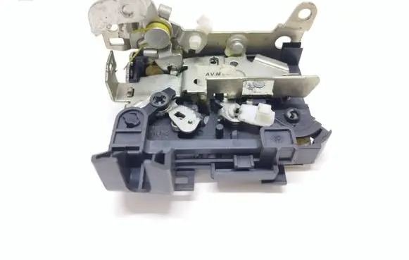 Dacia Sandero Front door lock 8200735222