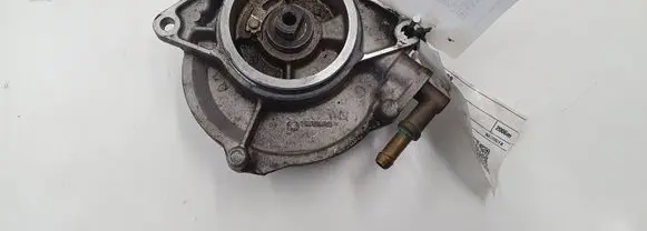 Audi A4 S4 B7 8E 8H Vacuum pump 057145100AD