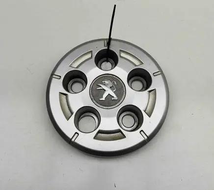 Peugeot Boxer R20 wheel hub/cap/trim 01376388080 1374675080