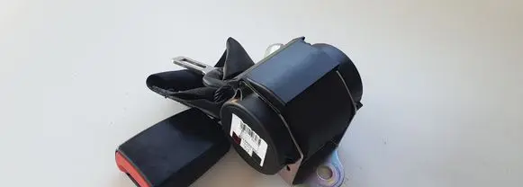 Skoda Rapid (NH) Middle seatbelt (rear) 
